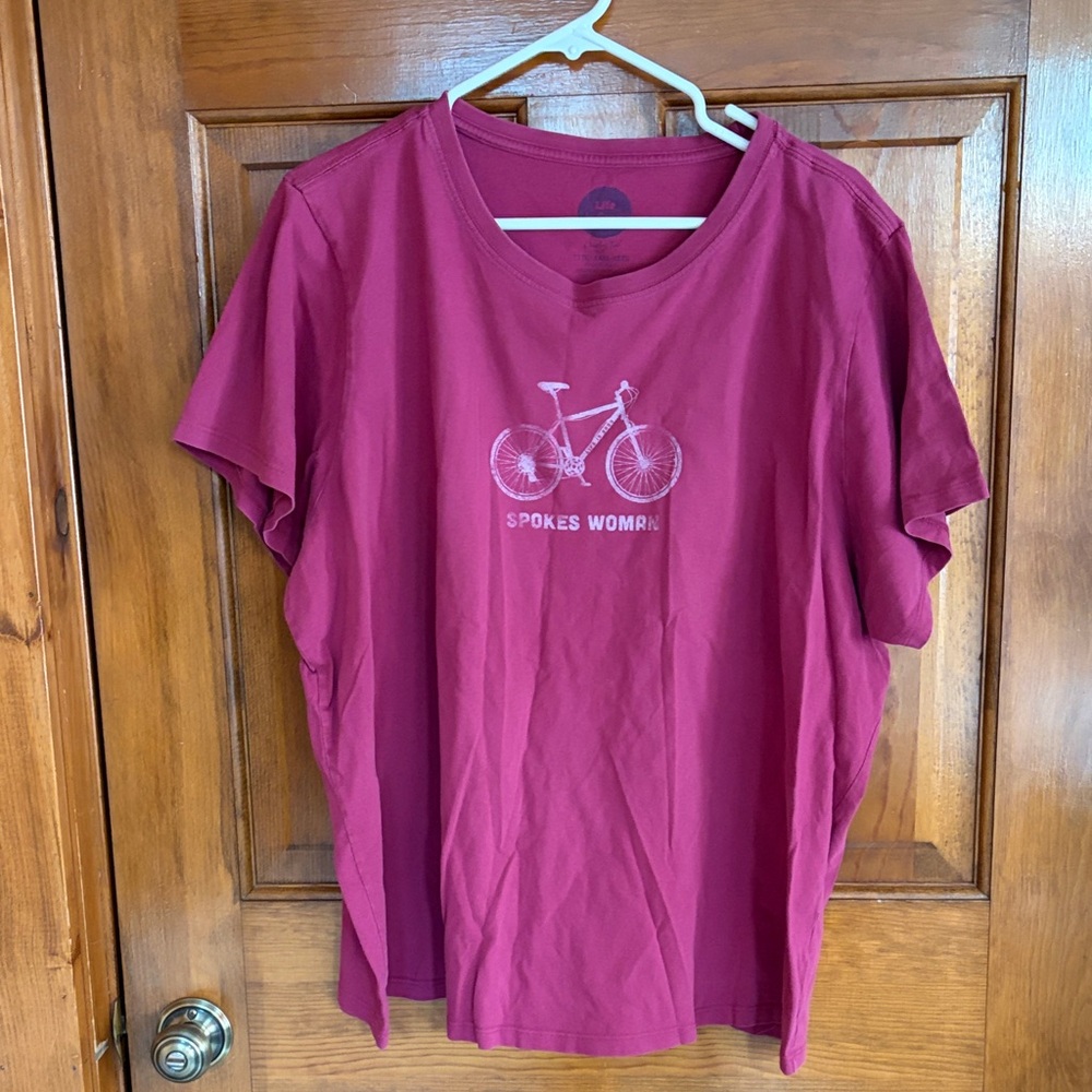 Life Is Good Women's Spokes Woman Maroon Graphic Tee Size XXXL